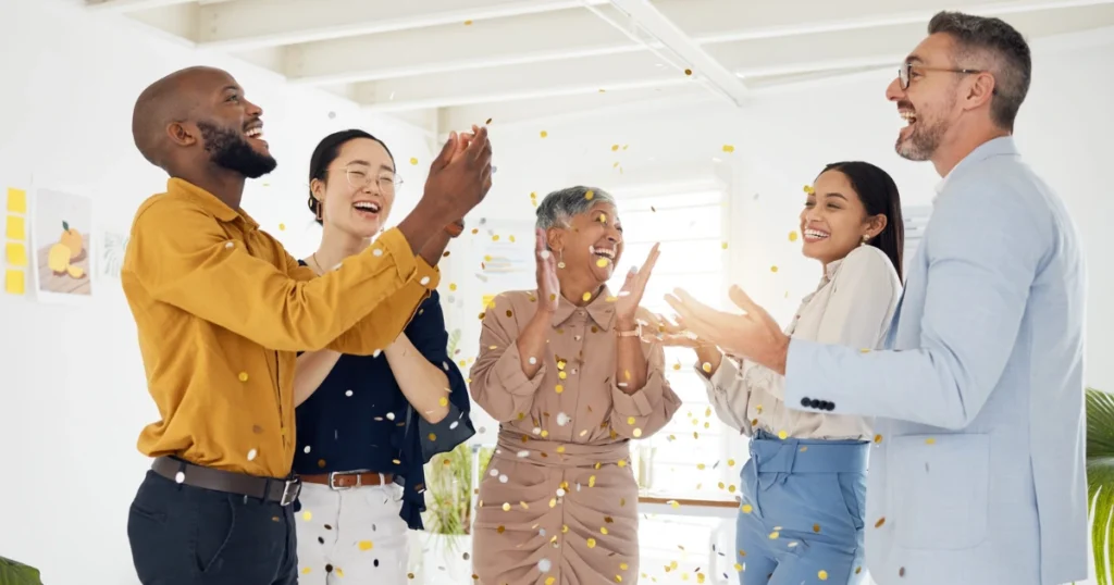 colleagues-and-boss-professional-achievement-wishes