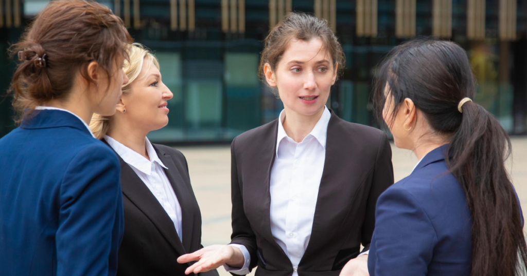 questions-to-start-a-conversation-with-a-stranger-without-being-weird