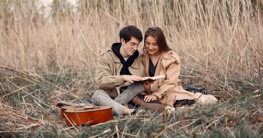 based-on-shared-memories-miss-you-messages-for-girlfriend